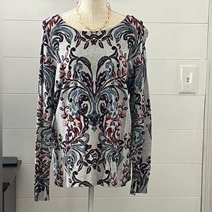 Chico’s size 2 lightweight sweater. Like new